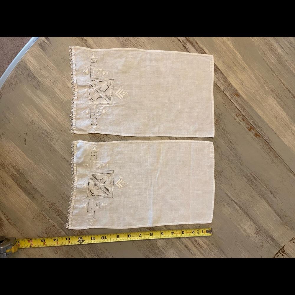 Multiple dollies sold separately or as a bundle